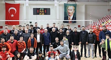 Gebze volaybol takımı adını play-off’a yazdırdı