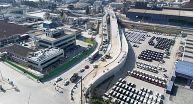 Trafiği rahatlatacak köprüde sona gelindi