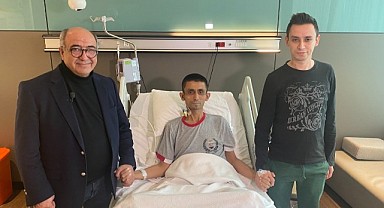 Türkiye’de bir ilk! Robotik karaciğer donör ameliyatı gerçekleştirildi!