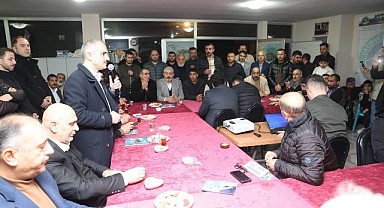 Çiftçi ve Yaman'dan Ağrılılar Derneği'ne ziyaret