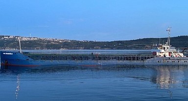 Boğazı geçen gemi arızalandı!
