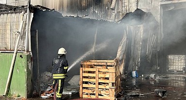 Çayırova’da yangın! Maddi hasar oluştu