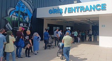 Kocaelili vatandaşlar teleferiğin keyfini çıkarıyor