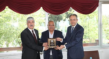 Kubilay ve Ömeroğlu, muhtarlarla bir araya geldi