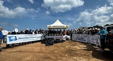Sardala Koyu'ndan 30 poşet atık toplandı