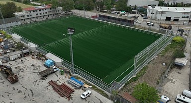 Yakup Altun Stadına sentetik çim serimi yapıldı