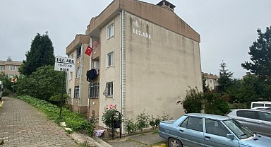 76 yaşındaki kadın evinde ölü bulundu!