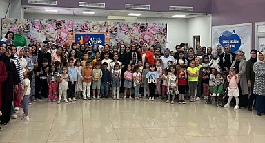 Anne Şehir Merkezi’nde Anneler Günü coşkulu kutlandı