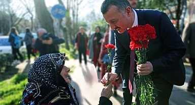 Büyükakın, “ Mutlu annelerle mutlu gelecek inşa ediyoruz”