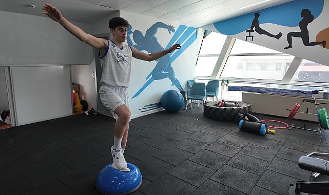 Çayırova'nın gururu Yücel'in hedefi A Milli