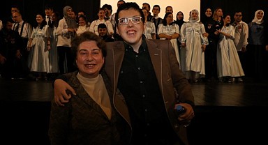 Cemil Meriç Öğrencileri, “Tut Elini” ile engelleri aştı