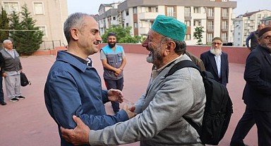Çiftçi, hacı adaylarını uğurladı