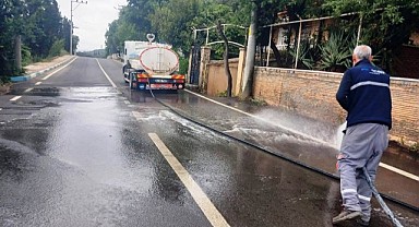 Dilovası’nda cadde ve sokaklar yıkanıyor