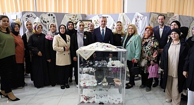 El emeği ürünler sergiye çıktı