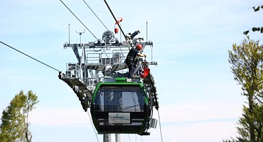 İtfaiye ekipleri, Kartepe Teleferikte tatbikat yaptı