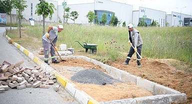 Mahalleli talep etti, belediye yaptı