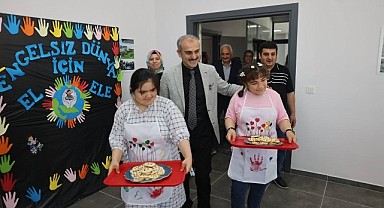Özel çocuklardan annelerine muhteşem jest