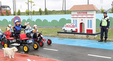 Özel öğrenciler trafik eğitimi dersine katıldı