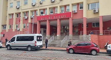 1 kişiyi bıçaklamıştı! Hâkim karşısına çıktı