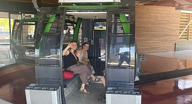 Karneyi alan indirimli teleferiğe koştu