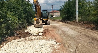 Kartepe Karatepe’de üstyapı yenileniyor