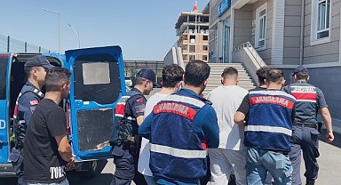 Bakanın adını kullanıp vatandaşı dolandırdılar!