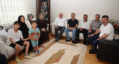 Bıyık, Hac vazifesini tamamlayan hacıları ziyaret etti