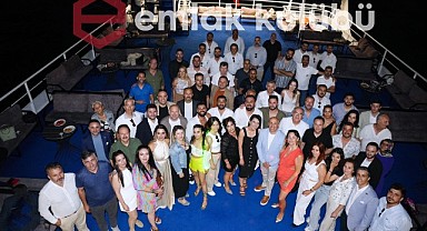 Emlak Kulübü Üyeleri’nden boğaz çıkartması!