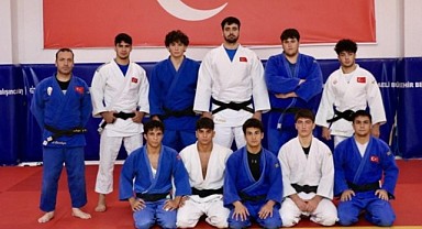 Genç Erkek Judo Milli Takımı olimpiyatlara hazırlanıyor