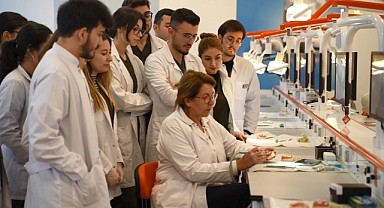 “Yetkinliklerine göre üniversite seçsinler”