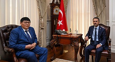Ankhbayar Danuu, İlhami Aktaş’ı ziyaret etti