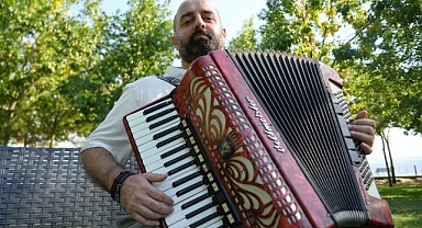 Depremin ayırdığı aşıkların özlemi dinmedi!