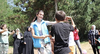 Otizmli çocuklar hem eğlendi hem öğrendi