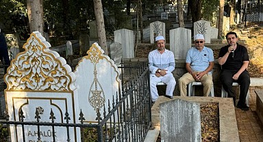 Prof. Dr. Ahmet Haluk Dursun mezarı başında anıldı
