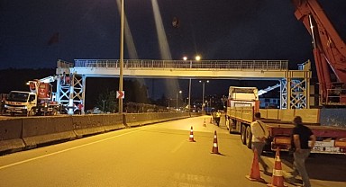 Sezai Karakoç Yaya Geçidi’nde kiriş montajı tamamlandı