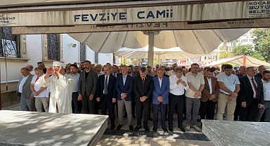 Ayşenur Ezgi için gıyabi cenaze namazı kılındı