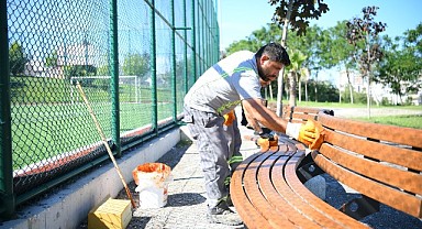 Çayırova’da parkların bakımı yapılıyor