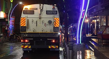 Fatih Caddesi dip köşe temizlendi