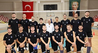 Gebze Belediye Voleybol Takımı yeni sezona hazırlanıyor