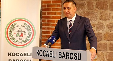 Meslekte yarım asrı geride bırakan avukatlara plaket verildi