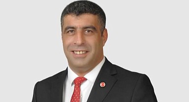 Muhtar Uğur’dan alkışlanacak hareket! Velilerin yükünü omuzladı