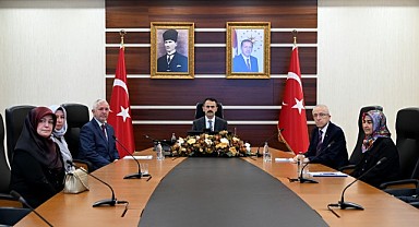 Aktaş, Büyüklere Vefa Zamanı Projesi hakkında bilgi aldı