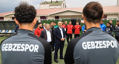 Büyükgöz Gebzespor’u ziyaret etti