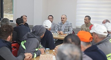 Çiftçi, sahadaki çalışmaları yerinde inceledi
