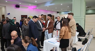 Darıca İstihdam Fuarı’nı 2 bin 500 kişi ziyaret etti!