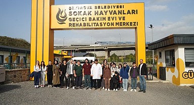 Geleceğin üniversitelileri, patili dostları ziyaret etti
