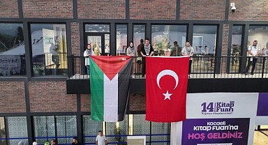 Kocaeli’nde bir grup Gazze için özgürlük dansı yaptı