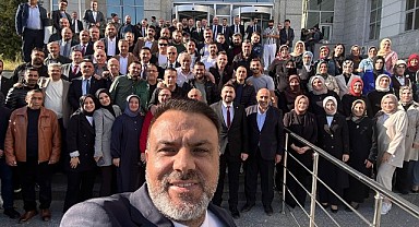 Şakar, mazbatasını aldı