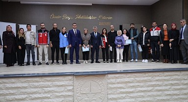 Yeni evlenen çiftlere seminer verildi
