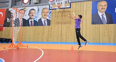 1600 çocuk spor okullarından faydalanıyor
